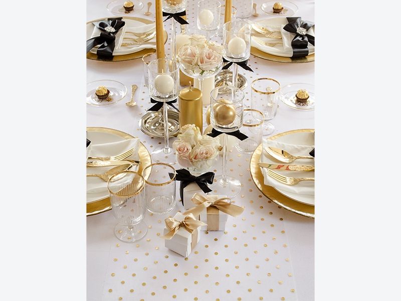 Organza Hvit Gullprikket 9m