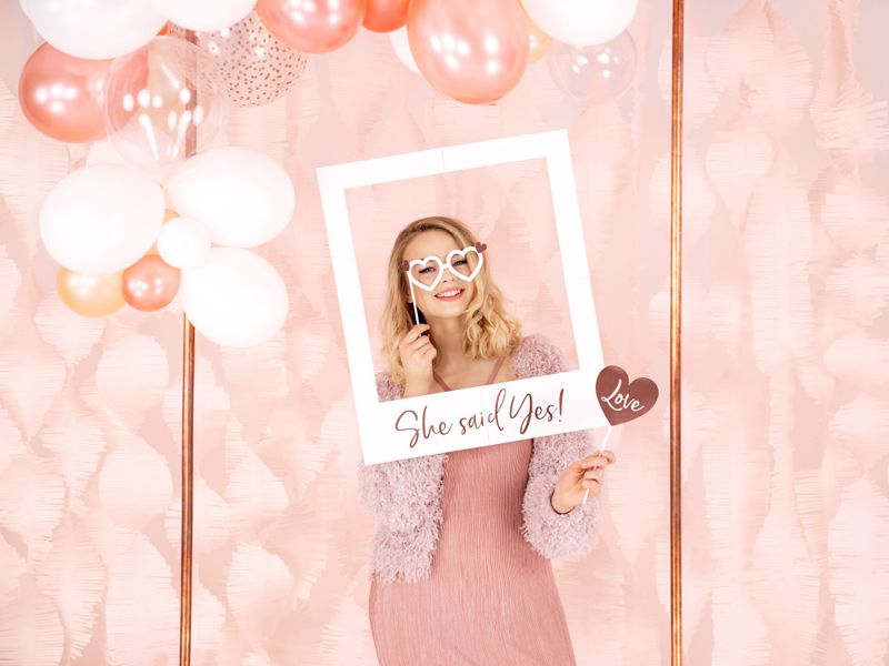 Selfieramme She Said Yes Rosegull