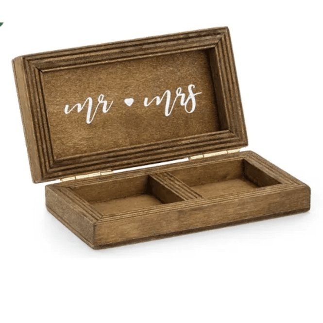 Hovedbilde Ringboks i tre  10 x 5,5 cm