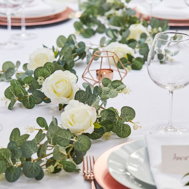 Hovedbilde Eucalyptus Girlander Hvite Roser