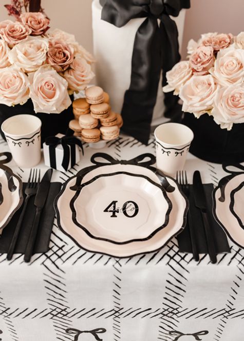 Hovedbilde Papptallerkener «Hello 40»
